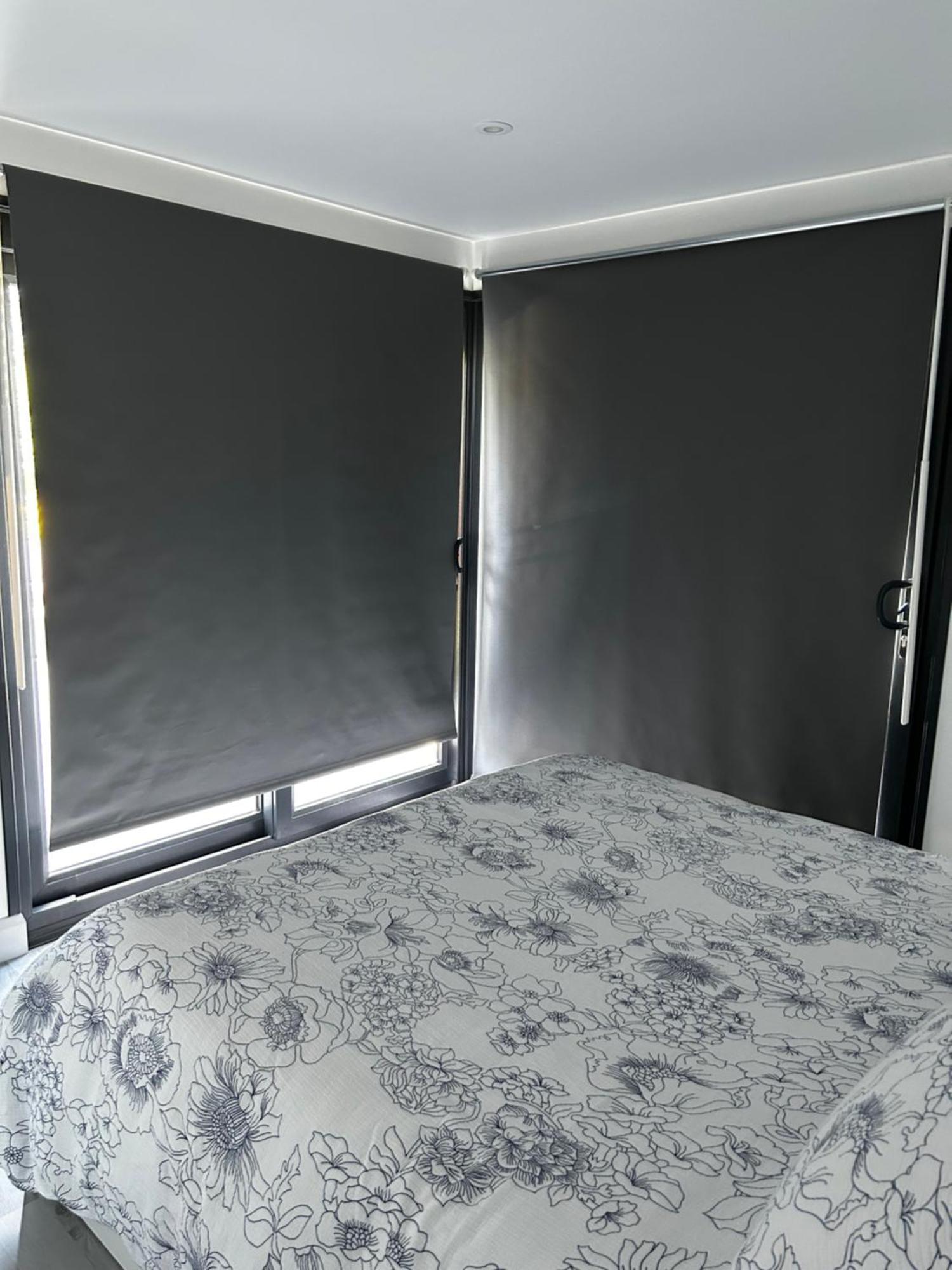 Whispering Waves Guest House, Brighton-8 Mins, Guests 4, Near Beachfront, Free Parking Wifi And Kitchen Peacehaven Екстериор снимка